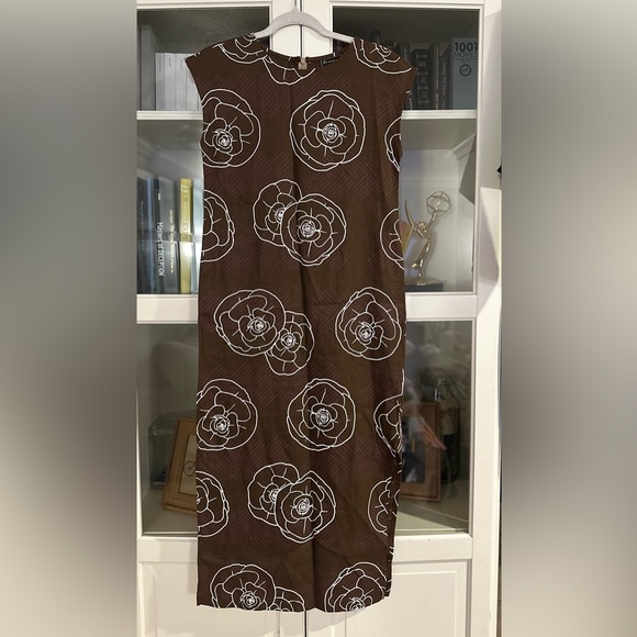 Sig Zane Chocolate Floral Midi Dress - Picture 2 of 7
